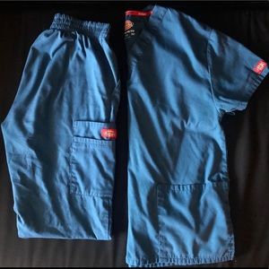 Women’s Scrubs Dickies XS Caribbean Blue